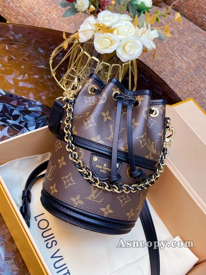 ルイヴィトンモノグラムカノエショルダーバッグ  M83480